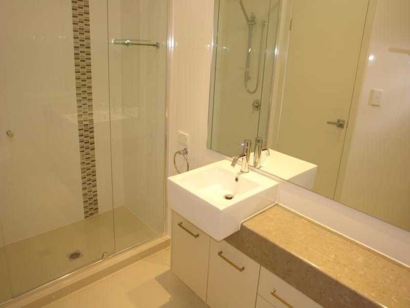 Paradise Point QLD 4216